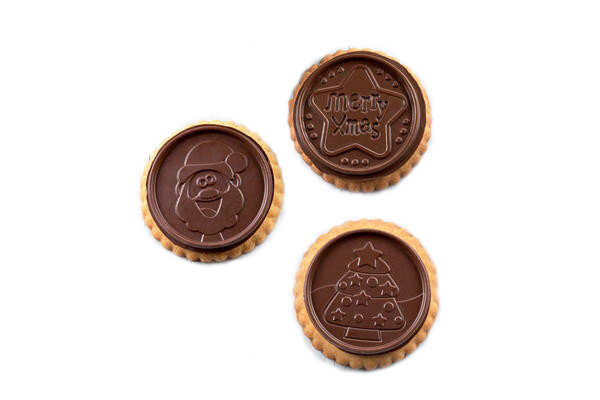 Set Taglia biscotto e tappetino in silicone per cioccolato tema Natale realizza 6 biscotti tondi da ร 6,8 h 0,5 cm