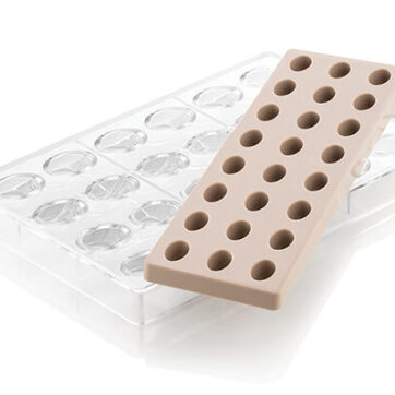 Stampo per tavolette di cioccolato in materiale plastico altamente resistente con inserto in silicone Dimensioni 23x33 h15 mm