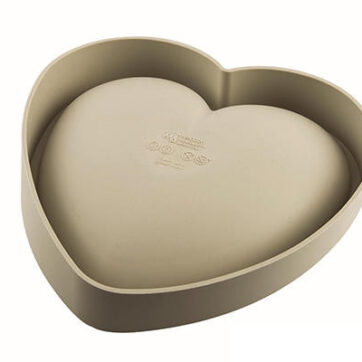 Stampo in silicone per torta Batticuore con effetto tridimensionale dimensione 205x198 h 62,5 mm