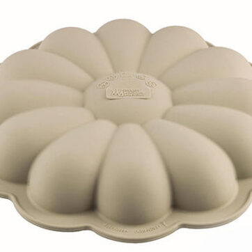 Stampo in silicone per torta Primavera con bordi smussati dimensioni Ø 220 h 50 mm Volume: 1500 ml;