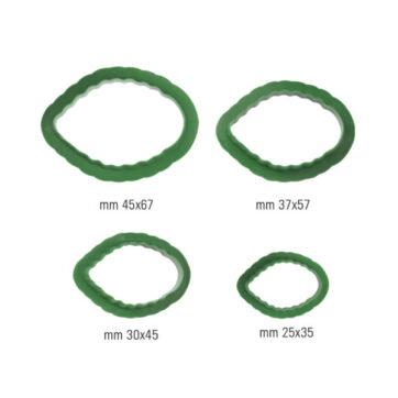 Tagliapasta per dolci in materiale plastico foglie di rosa. Set 4 pezzi grandezze diverse