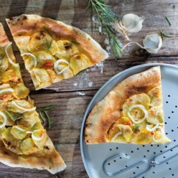 Teglia per pizza tonda e forata da Ø32 x h 1,8 cm